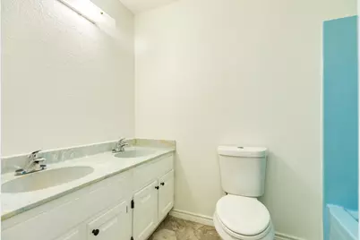 305 Freeman Boulevard, West Columbia, TX 77486 - Photo 27