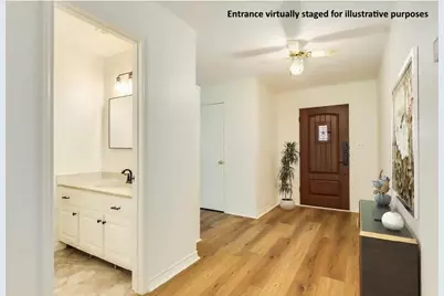 305 Freeman Boulevard, West Columbia, TX 77486 - Photo 9