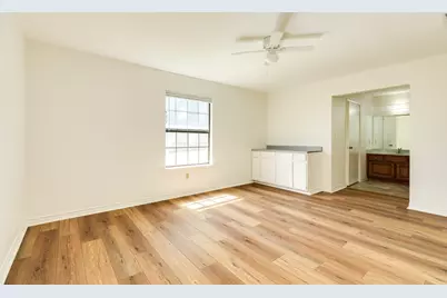 305 Freeman Boulevard, West Columbia, TX 77486 - Photo 21