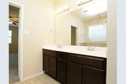 9702 Massanutten Lane, Richmond, TX 77469 - Photo 17