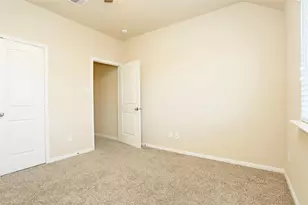 9702 Massanutten Ln, Richmond, TX 77469 - Photo 33