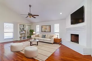 2006 Carriage Ct, Richmond, TX 77406 - Photo 3