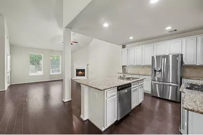 24526 Grayson Falls Lane, Spring, TX 77389 - Photo 17