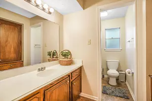 1998 Lake Creek Dr, Houston, TX 77339 - Photo 17