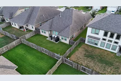 15118 Breeze Forest Court, Humble, TX 77346 - Photo 17