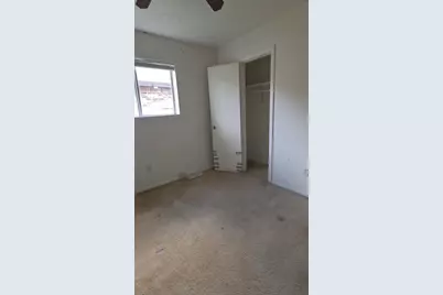 9918 Willmont Road, La Porte, TX 77571 - Photo 11