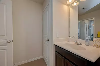 13907 Rimple Bend Lane, Houston, TX 77048 - Photo 31