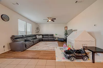 13907 Rimple Bend Lane, Houston, TX 77048 - Photo 5