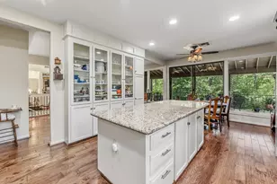 1776 Avenue S, Huntsville, TX 77340 - Photo 21