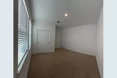 4723 Bay Vista Drive, Baytown, TX 77523 - Photo 3