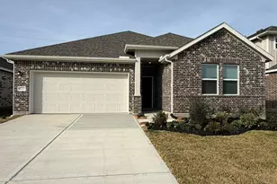 4723 Bay Vista Dr, Baytown, TX 77523 - Photo 1