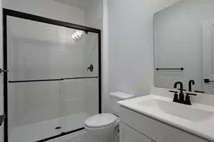4723 Bay Vista Dr, Baytown, TX 77523 - Photo 5