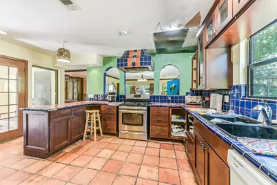 716 Evergreen Lane, Conroe, TX 77302 - Photo 13