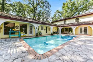 716 Evergreen Ln, Conroe, TX 77302 - Photo 5