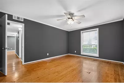 7575 Katy Freeway #18, Houston, TX 77024 - Photo 19