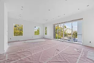 1034 W 17th St, Houston, TX 77008 - Photo 5