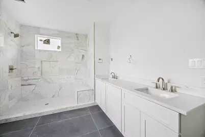 1034 W 17th Street #D, Houston, TX 77008 - Photo 7