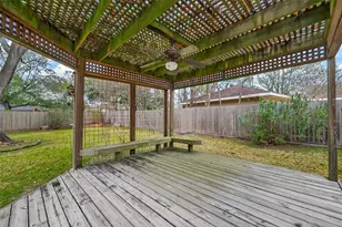 1722 Shannon Valley Dr, Houston, TX 77077 - Photo 35