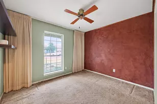 1722 Shannon Valley Dr, Houston, TX 77077 - Photo 21