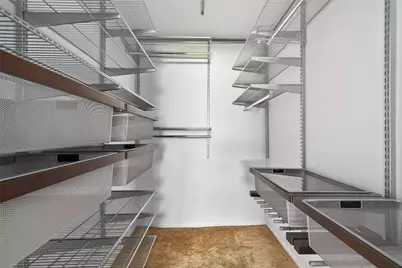 1722 Shannon Valley Drive, Houston, TX 77077 - Photo 27