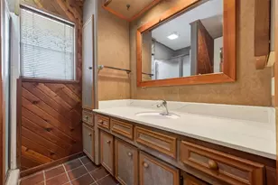 1722 Shannon Valley Dr, Houston, TX 77077 - Photo 29