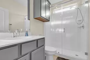 9502 Marble Pk Ln, Baytown, TX 77521 - Photo 9