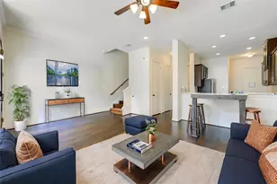 26 W Oaks Dr, Houston, TX 77058 - Photo 3