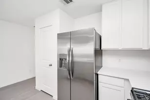 21269 Carosella Dr, New Caney, TX 77357 - Photo 11