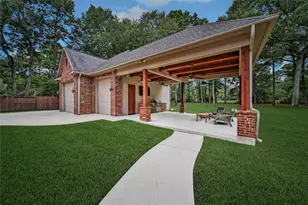 10635 Clubhouse Cir, Magnolia, TX 77354 - Photo 39