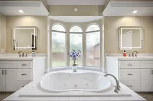 10635 Clubhouse Cir, Magnolia, TX 77354 - Photo 21