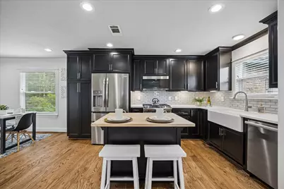 2524 Harvard Street, Houston, TX 77008 - Photo 7