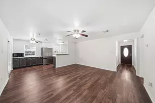 5208 Cunningham Dr, Pearland, TX 77581 - Photo 5