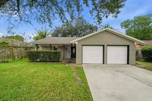 5208 Cunningham Dr, Pearland, TX 77581 - Photo 1