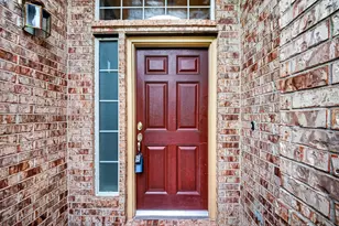 2296 Catalonia Cove, League City, TX 77573 - Photo 3