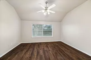 19914 Chaste Tree Ln, Humble, TX 77338 - Photo 9