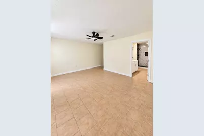 809 Glen Hollow Drive, Conroe, TX 77385 - Photo 5