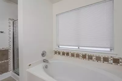 9622 Farrell Drive, Houston, TX 77070 - Photo 13