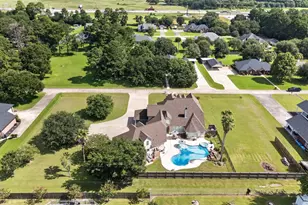 535 Evans St, Winnie, TX 77665 - Photo 45