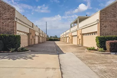 600 Wilcrest Drive #57, Houston, TX 77042 - Photo 3