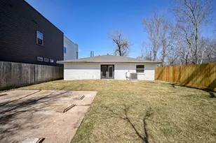 4710 Hershe St, Houston, TX 77020 - Photo 15