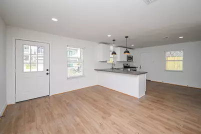 4710 Hershe Street, Houston, TX 77020 - Photo 31