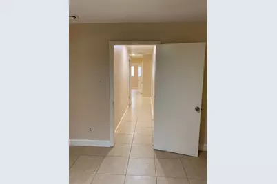 5736 West Airport Blvd, Houston, TX 77035 - Photo 7