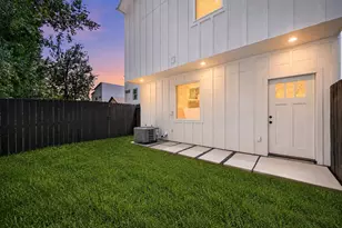 7828 Beckley St, Houston, TX 77088 - Photo 21