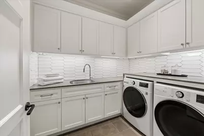 1647 Vassar Street, Houston, TX 77006 - Photo 43