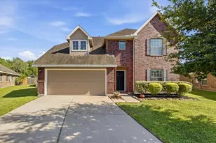 10526 Devinwood Dr, Baytown, TX 77523 - Photo 1