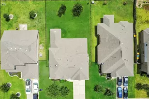 9815 Shimmering Lakes Dr, Rosharon, TX 77583 - Photo 31