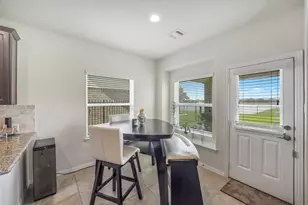 9815 Shimmering Lakes Dr, Rosharon, TX 77583 - Photo 13