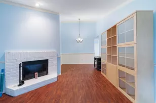 3130 Walnut Bend Ln, Houston, TX 77042 - Photo 11