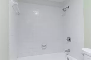 3130 Walnut Bend Ln, Houston, TX 77042 - Photo 21