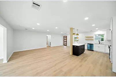 6034 Birchmont Drive, Houston, TX 77092 - Photo 3